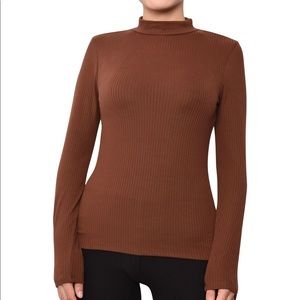 ‘EB’ Rib Knit Mock Neck Top (Plus)